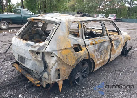 2019 Volkswagen Tiguan 2.0T Sel Premium/2.0T Sel Premium R-Line z USA, uszkodzony, nr VIN 3VV4B7AX8KM087180